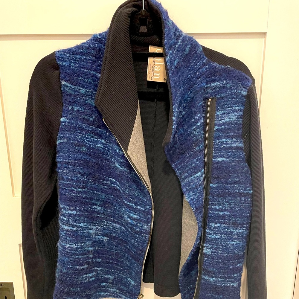 Woman’s size medium fitted jacket